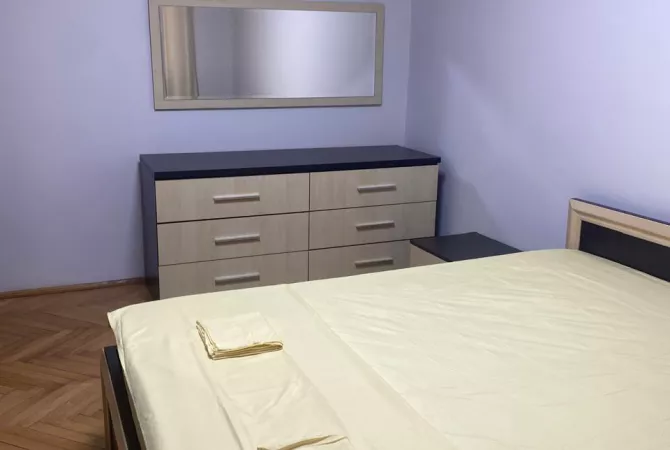 Shtepi me qera 1+1 ne Tirane - 500 Euro