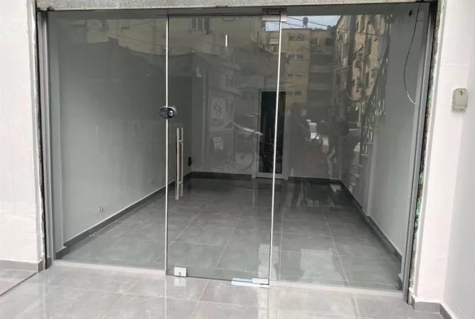 Ambient biznesi me qera 1+1 ne Tirane - 700 Euro