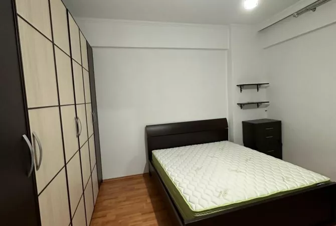 Shtepi me qera 2+1 ne Tirane - 500 Euro