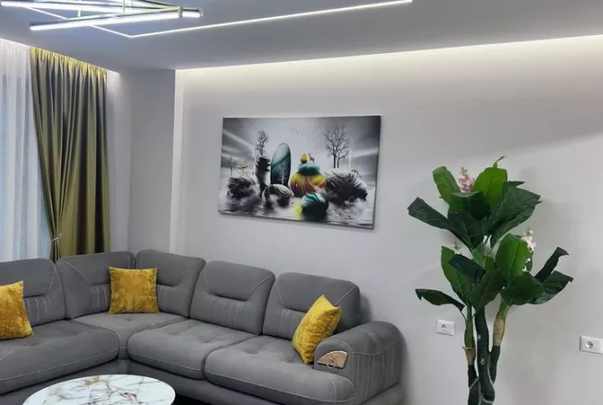 Shtepi me qera 1+1 ne Tirane - 600 Euro
