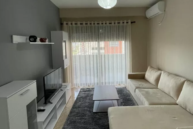 Shtepi me qera 1+1 ne Tirane - 550 Euro