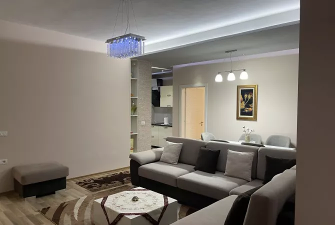 Shtepi me qera 2+1 ne Tirane - 540 Euro