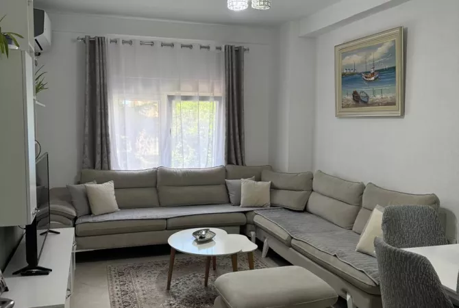 House for Rent 5+1 in Tirana - 2,000 Euro