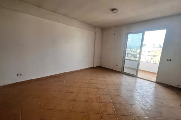 Shtepi ne shitje 2+1 ne Tirane - 170,000 Euro