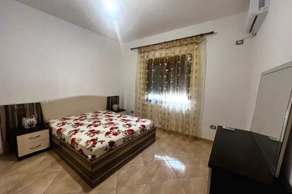 Casa in affitto 1+1 a Tirana - 40,000 Leke