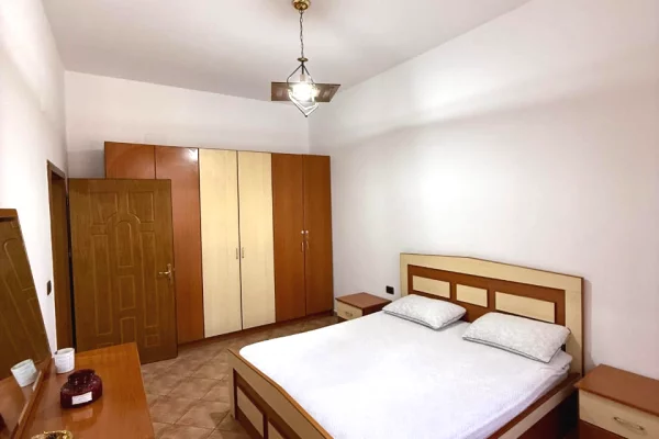 House for Rent 1+1 in Tirana - 39,000 Leke