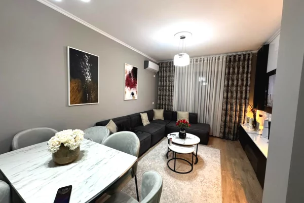 Shtepi me qera 1+1 ne Tirane - 500 Euro