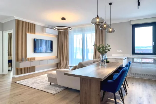 Shtepi me qera 2+1 ne Tirane - 900 Euro