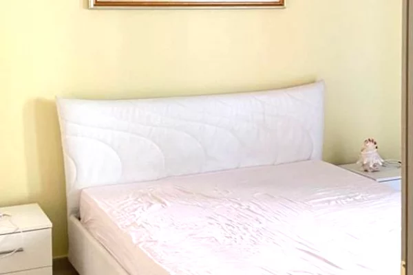 Shtepi me qera 2+1 ne Tirane - 600 Euro