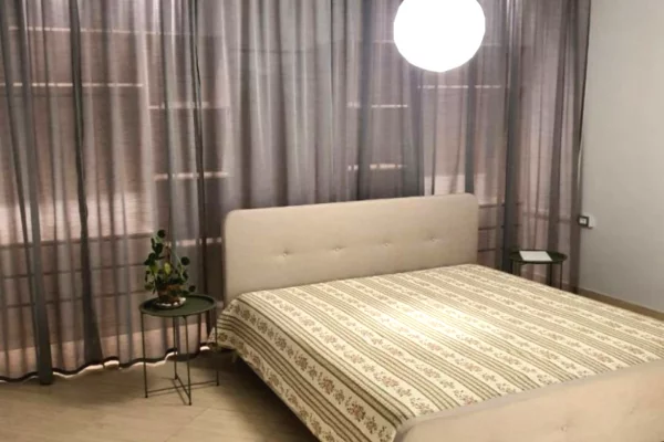 Shtepi me qera 1+1 ne Tirane - 600 Euro