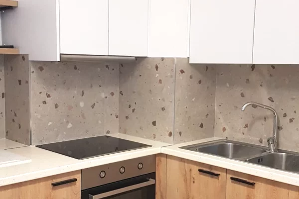 Shtepi me qera 1+1 ne Tirane - 54,000 Leke