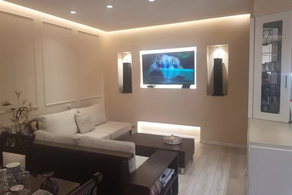 Shtepi me qera 2+1 ne Tirane - 600 Euro