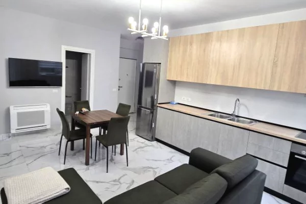 Shtepi me qera 2+1 ne Tirane - 630 Euro