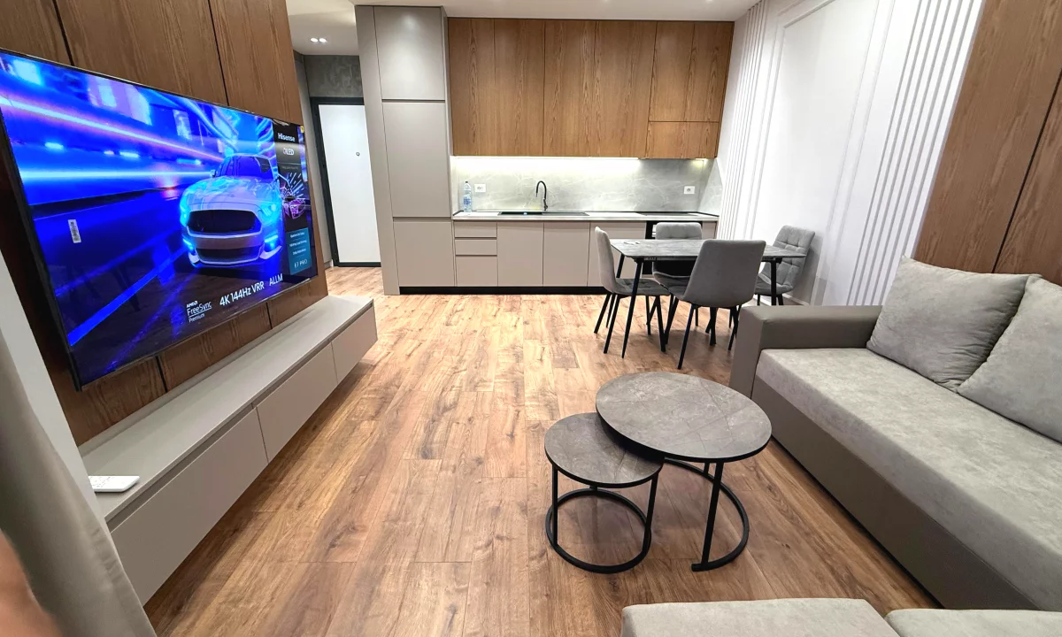 Shtepi me qera Apartament ne Tirane, 1+1, Mobilimi E mobiluar, Pagesa 700  Euro.