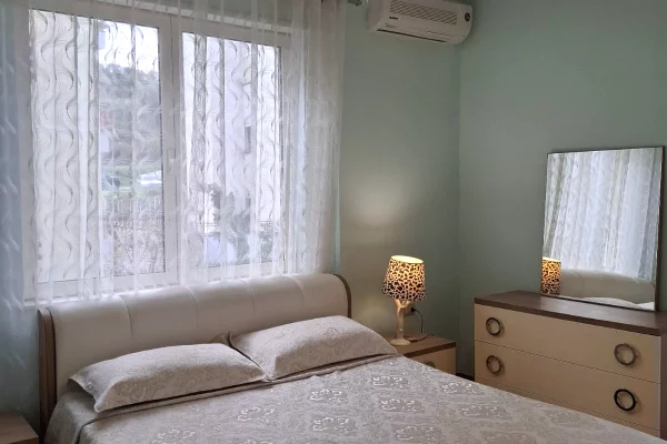 Shtepi me qera 2+1 ne Tirane - 700 Euro