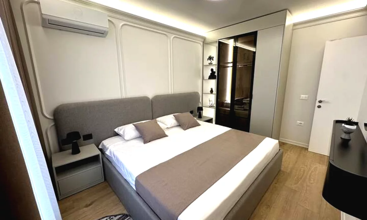 Shtepi me qera Apartament ne Tirane, 1+1, Mobilimi E mobiluar, Pagesa 600  Euro.