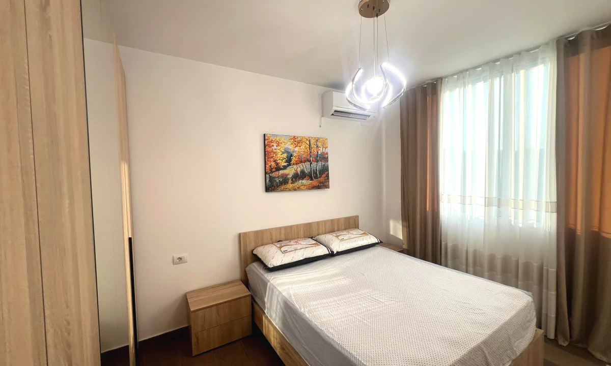 Shtepi me qera Apartament ne Tirane, Garsoniere, Mobilimi E mobiluar, Pagesa 500  Euro.
