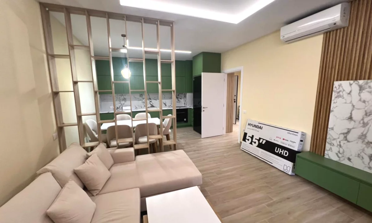 Shtepi me qera Apartament ne Tirane, 2+1, Mobilimi E mobiluar, Pagesa 1,300  Euro.
