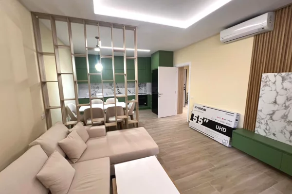 Shtepi me qera 2+1 ne Tirane - 1,300 Euro