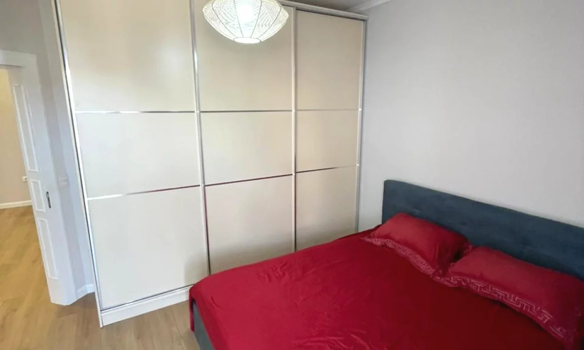 Shtepi me qera Apartament ne Tirane, 1+1, Mobilimi E mobiluar, Pagesa 41,000  Leke.