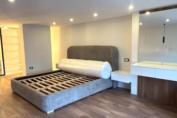 Shtepi me qera 1+1 ne Tirane - 60,000 Leke