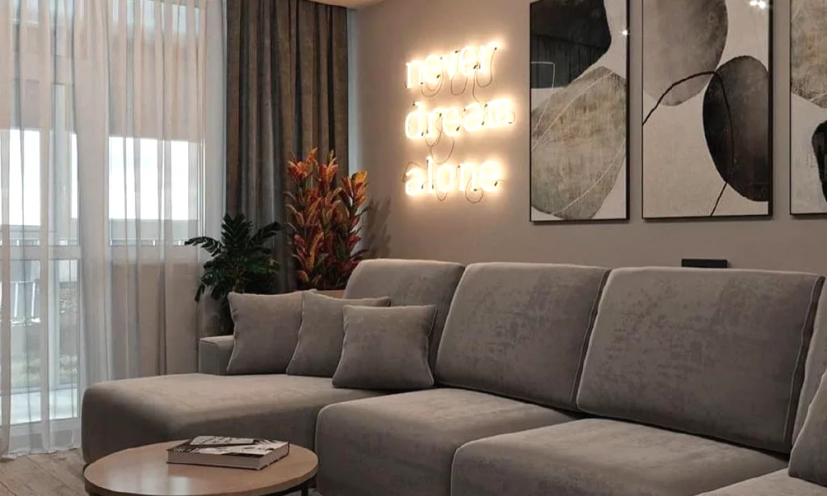 Appartamento in affitto a Tirana 1+1, Arredato