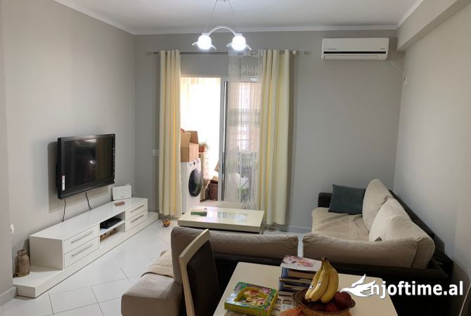 Shtepi ne shitje 1+1 ne Tirane - 85,000 Euro