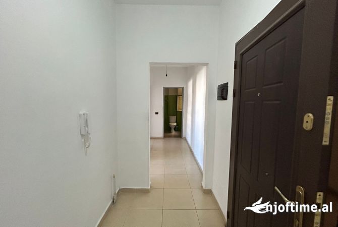 Shtepi ne shitje 2+1 ne Tirane - 80,000 Euro