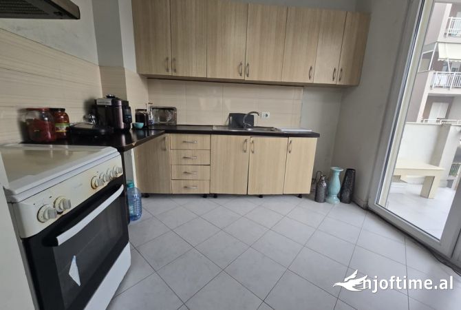 Shtepi ne shitje 1+1 ne Tirane - 129,000 Euro