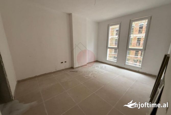 Shtepi ne shitje 2+1 ne Tirane - 125,000 Euro