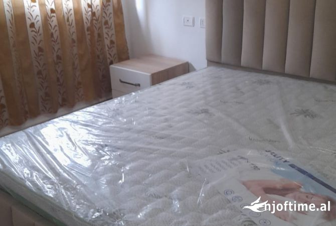 Shtepi me qera 2+1 ne Tirane - 500 Euro