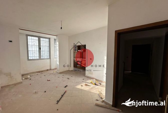 Shtepi me qera 1+1 ne Tirane - 250 Euro