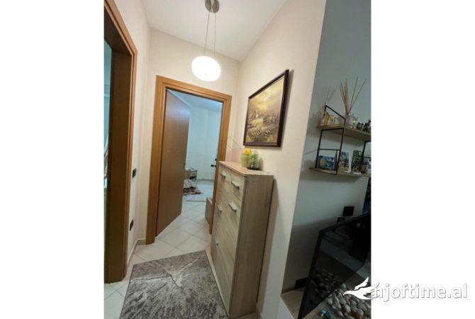 Shtepi me qera 1+1 ne Tirane - 450 Euro