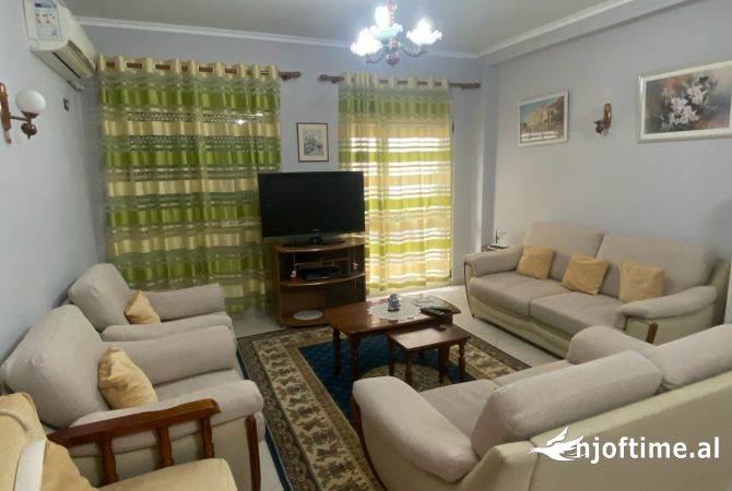 Shtepi me qera 2+1 ne Tirane - 550 Euro