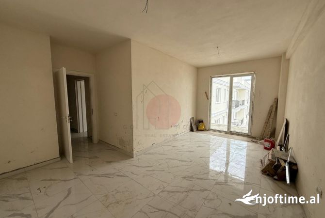 Shtepi ne shitje 1+1 ne Tirane - 57,000 Euro