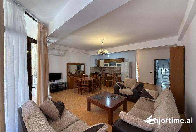 Shtepi me qera 1+1 ne Tirane - 400 Euro