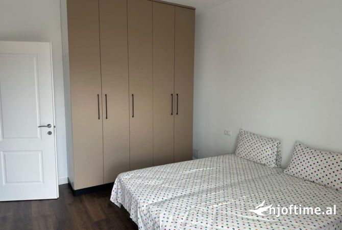 Shtepi me qera 1+1 ne Tirane - 400 Euro