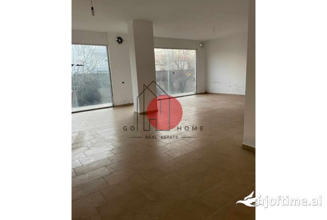 Ambient biznesi me qera 1+1 ne Tirane - 450 Euro