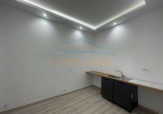 Ambient biznesi me qera 3+1 ne Durres - 450 Euro