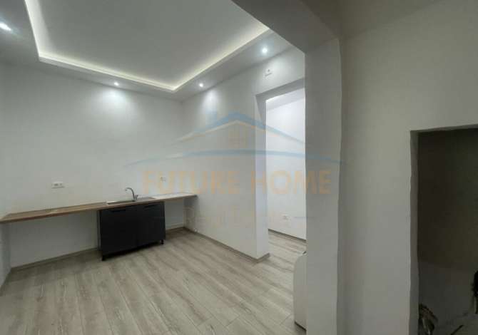Ambient biznesi me qera 3+1 ne Durres - 450 Euro