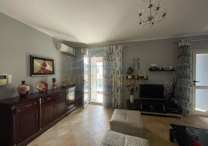 Shtepi me qera 2+1 ne Durres - 600 Euro