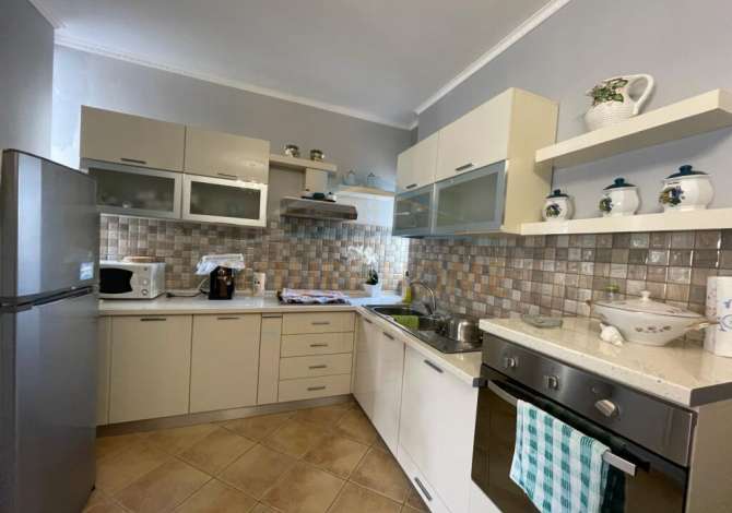 Shtepi me qera 2+1 ne Durres - 600 Euro