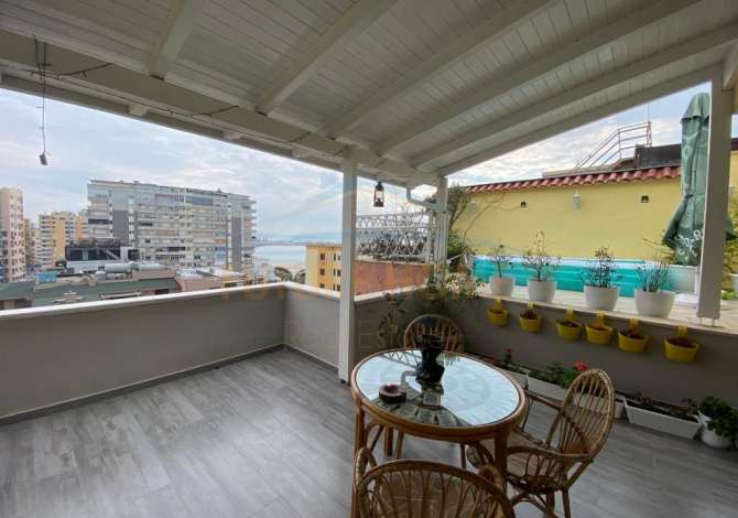 Shtepi ne shitje Apartament ne Durres, 3+1, Mobilimi E mobiluar, Pagesa 280,000  Euro.