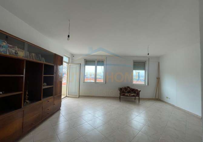 Shtepi me qera 2+1 ne Durres - 400 Euro