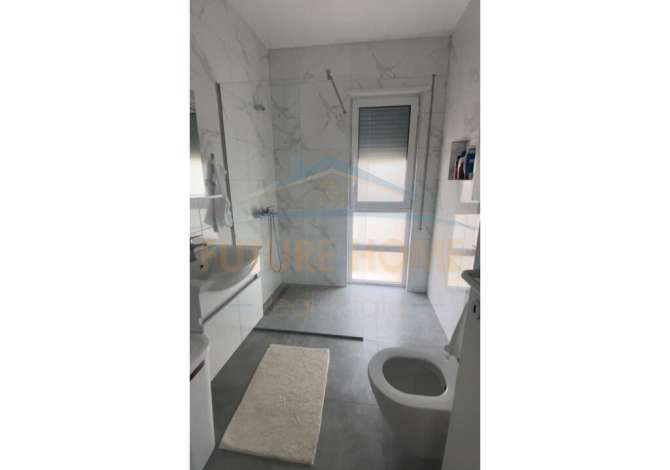 Shtepi ne shitje Apartament ne Durres, 2+1, Mobilimi E mobiluar, Pagesa 295,000  Euro.