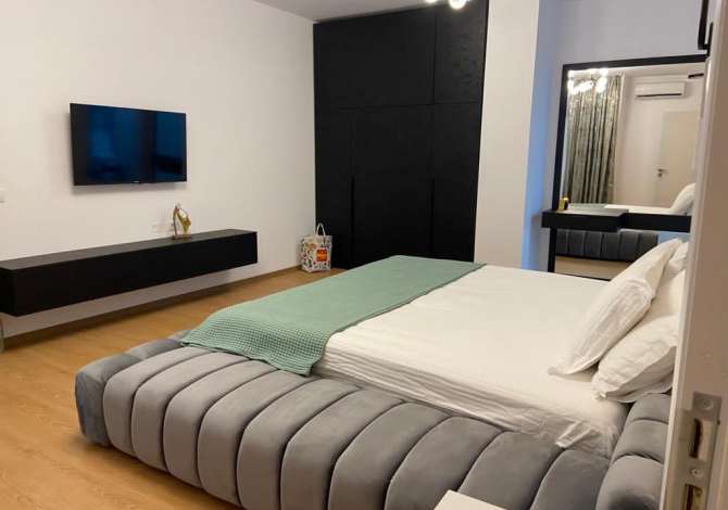 Shtepi ne shitje Apartament ne Durres, 2+1, Mobilimi E mobiluar, Pagesa 430,000  Euro.