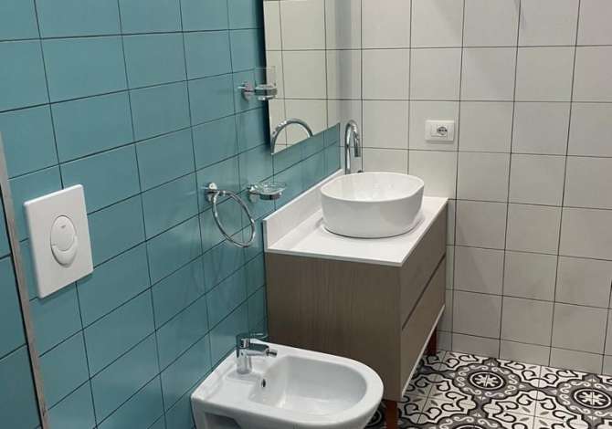 Shtepi ne shitje Apartament ne Durres, 2+1, Mobilimi E mobiluar, Pagesa 430,000  Euro.