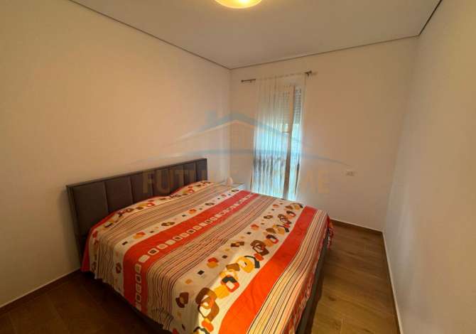 Shtepi ne shitje Apartament ne Durres, 2+1, Mobilimi E mobiluar, Pagesa 340,000  Euro.