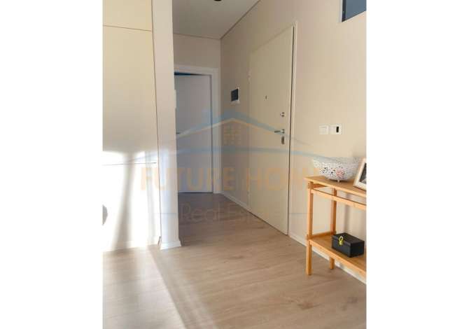 Shtepi ne shitje Apartament ne Durres, 3+1, Mobilimi E mobiluar, Pagesa 320,000  Euro.