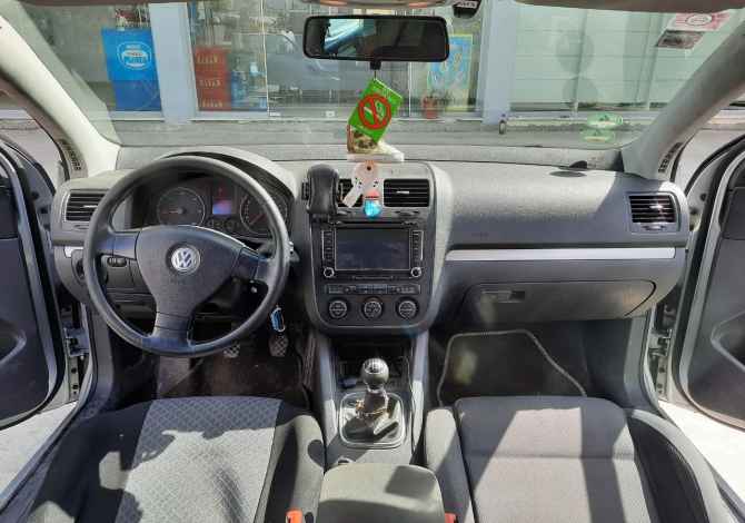 Makina ne shitje ne Lushnje, Volkswagen, 2006 Diesel,Kambio Manual Pagesa 4,000  Euro.